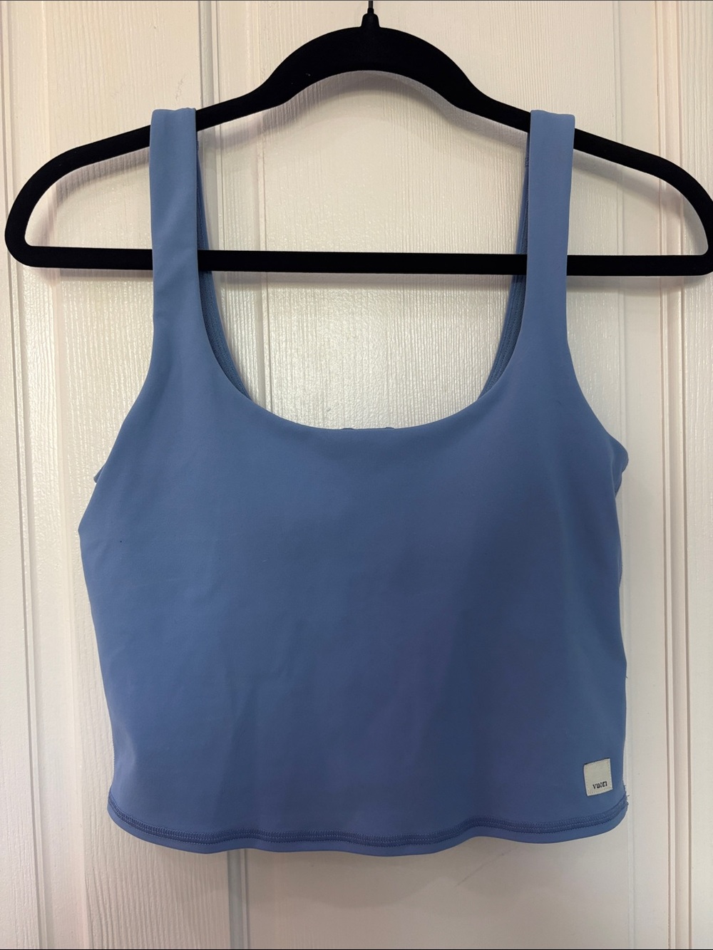 Vuori Scoop Crop Tank in Periwinkle Blue